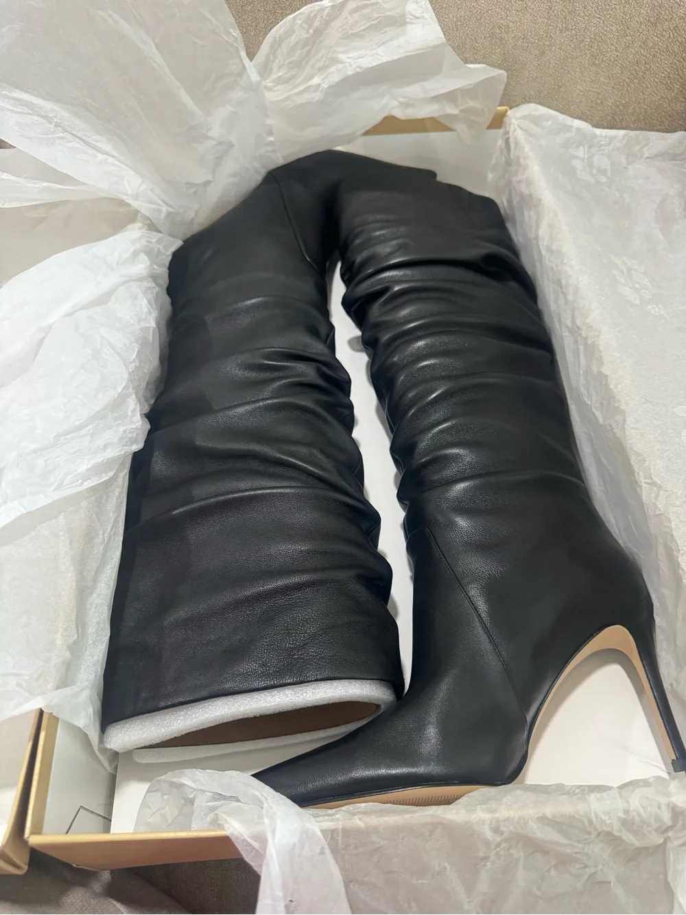 Michael Kors Black Slouchy Knee-High Pointed Toe Stiletto Boot ($385 Msrp)